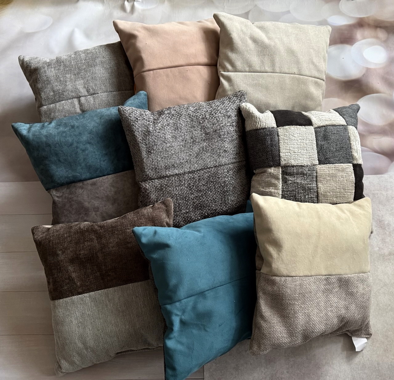 Подушка декоративна "Кролик", 40*40см в асортименті